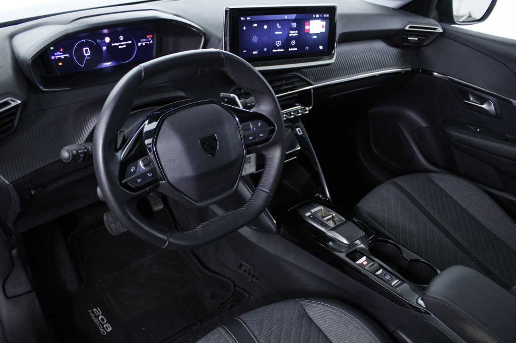 peugeot-208-2025-hibrido-1199cc