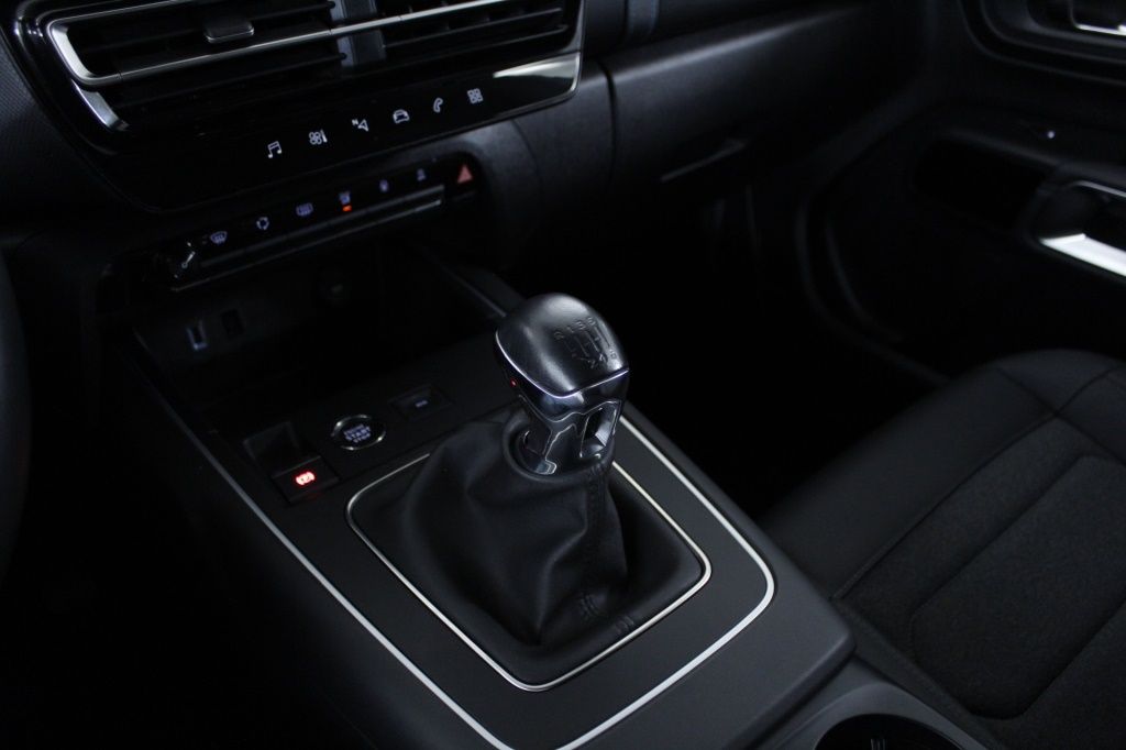 citroen-c5-aircross-2024-gasolina-1199cc
