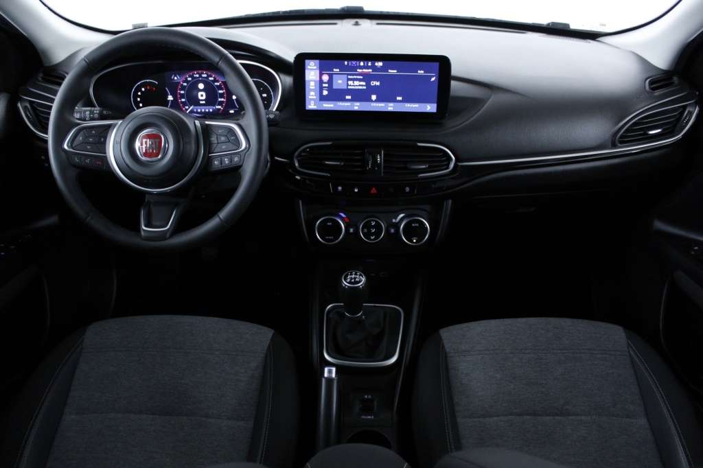 fiat-tipo-station-wagon-2023-gasolina-999cc