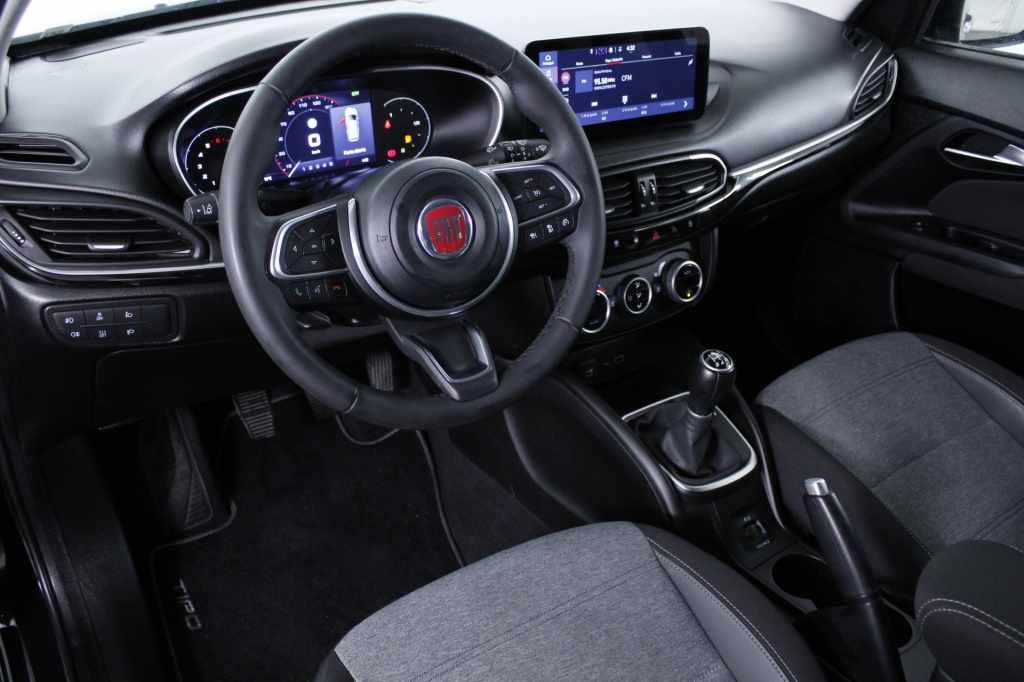 fiat-tipo-station-wagon-2023-gasolina-999cc