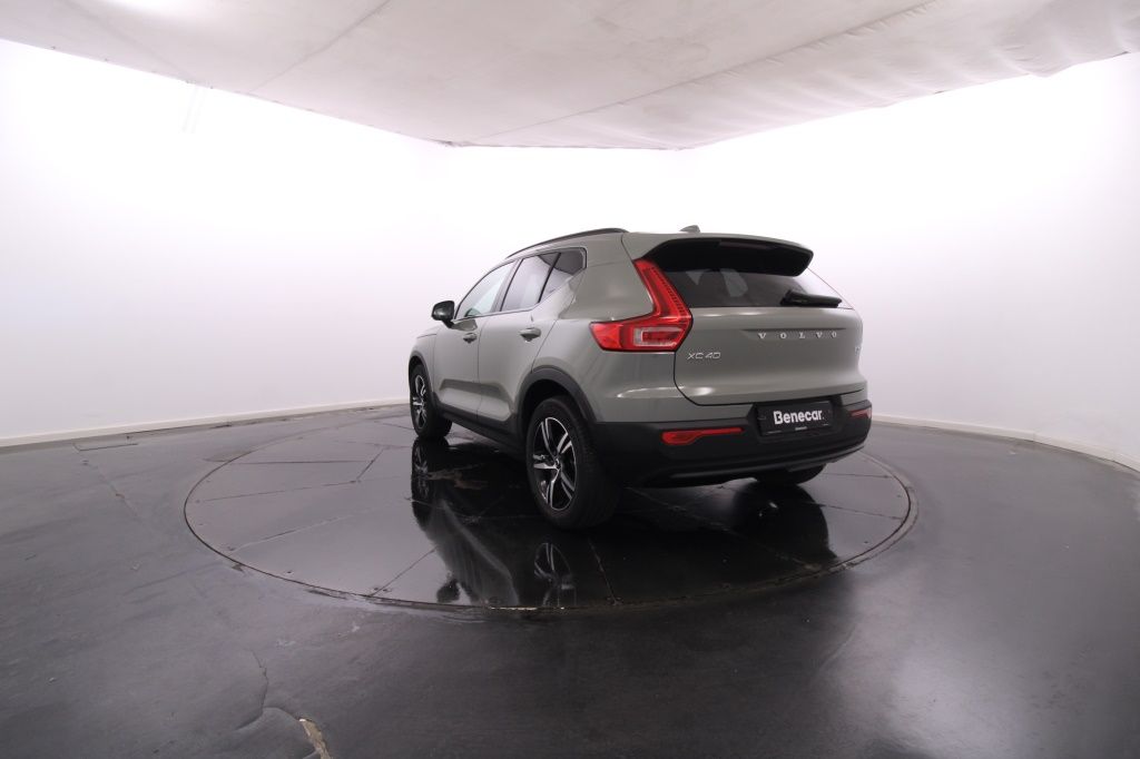 volvo-xc40-2025-hibrido-1969cc