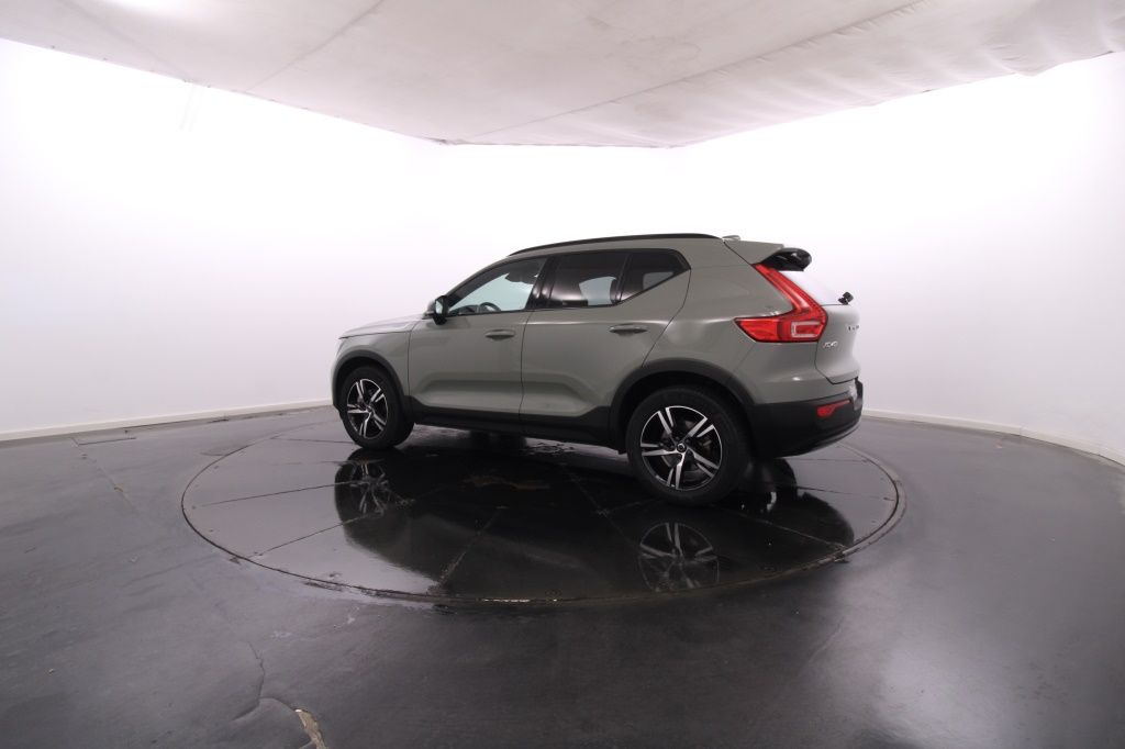 volvo-xc40-2025-hibrido-1969cc