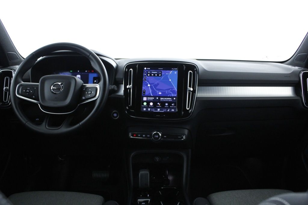 volvo-xc40-2025-hibrido-1969cc