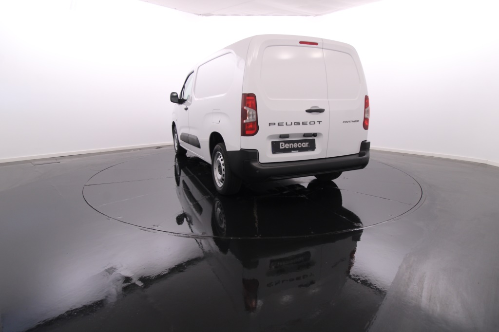 peugeot-partner-2024-diesel-1499cc