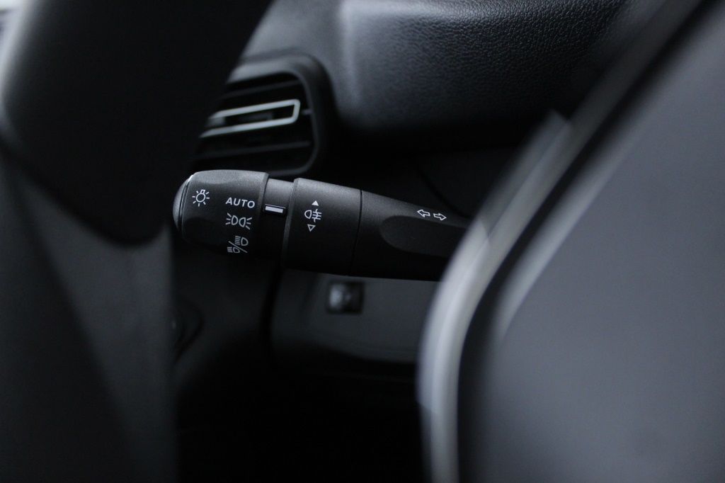 peugeot-partner-2024-diesel-1499cc