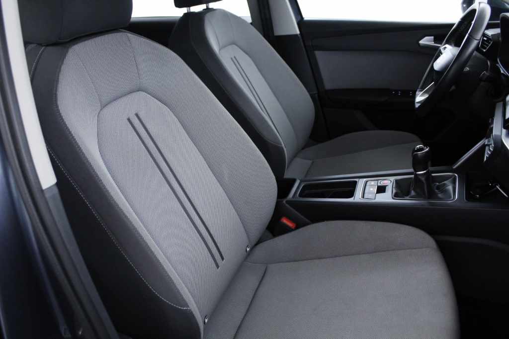 seat-leon-st-2024-gasolina-999cc