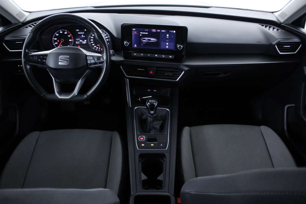 seat-leon-st-2024-gasolina-999cc