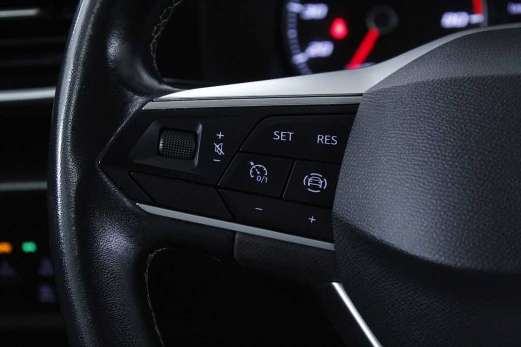 seat-leon-st-2024-gasolina-999cc