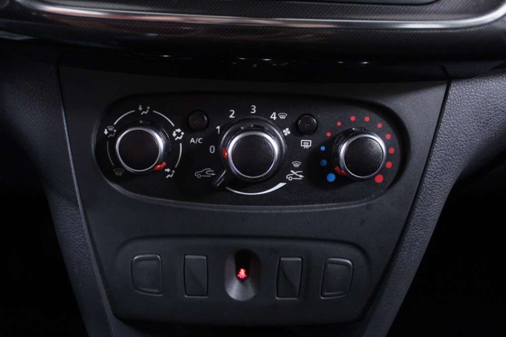 dacia-sandero-2021-diesel-1461cc