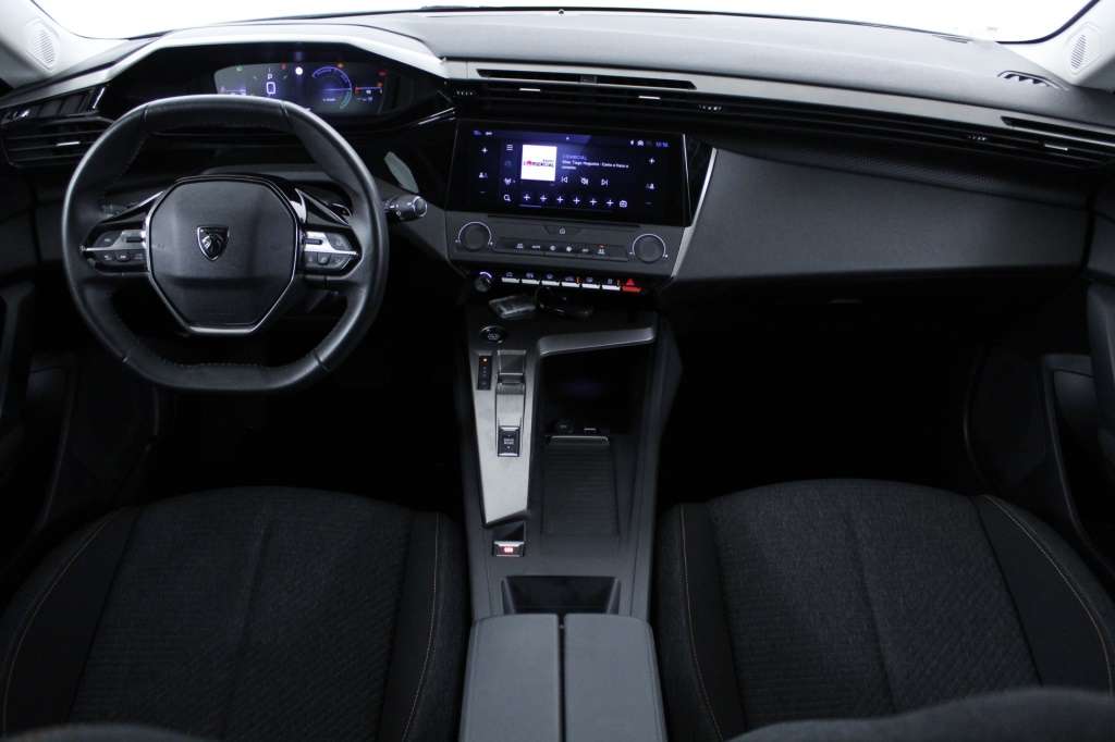 peugeot-308-sw-2025-hibrido-1199cc