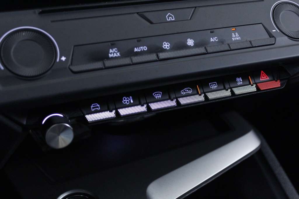 peugeot-308-sw-2025-hibrido-1199cc
