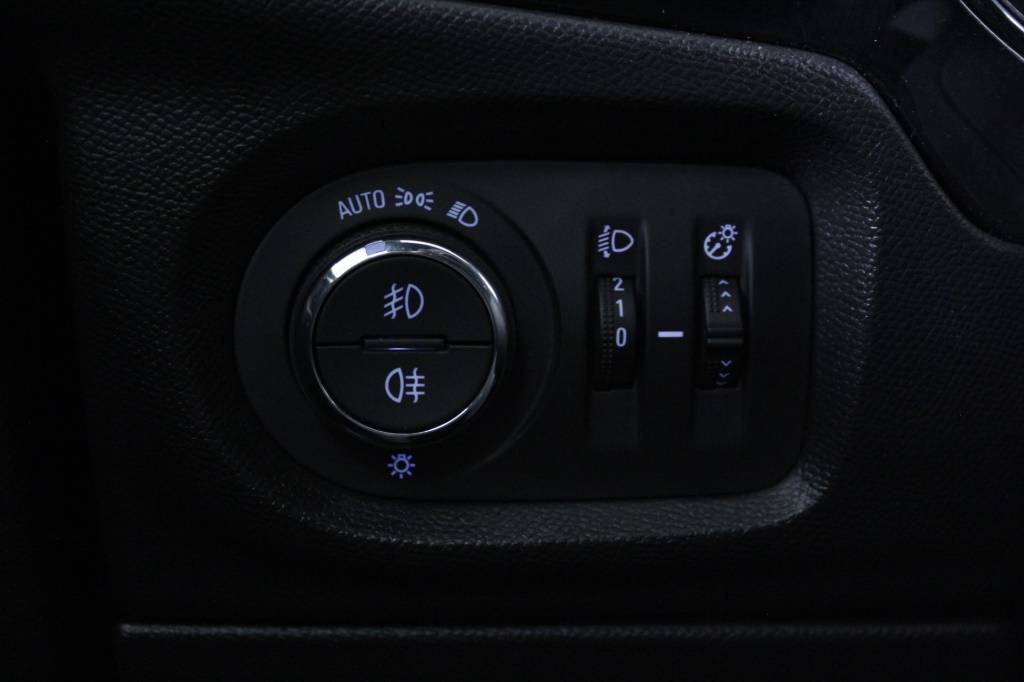 opel-corsa-2024-gasolina-1199cc
