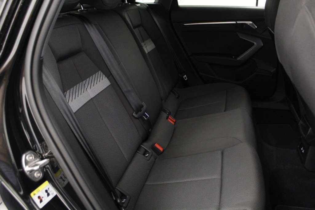 audi-a3-sportback-2025-hibrido-1498cc