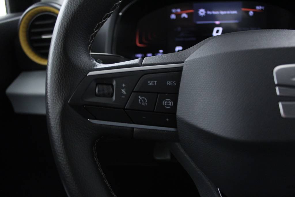 seat-ibiza-2024-gasolina-999cc