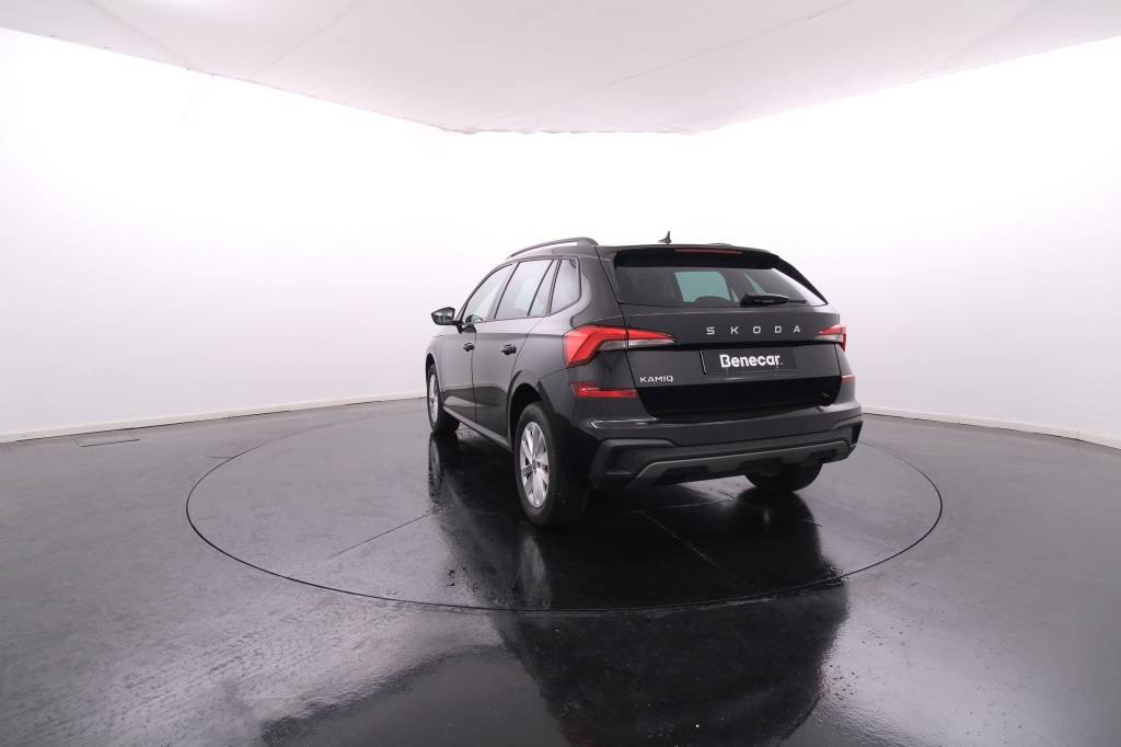 skoda-kamiq-2025-gasolina-999cc