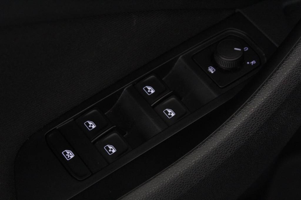 skoda-kamiq-2025-gasolina-999cc