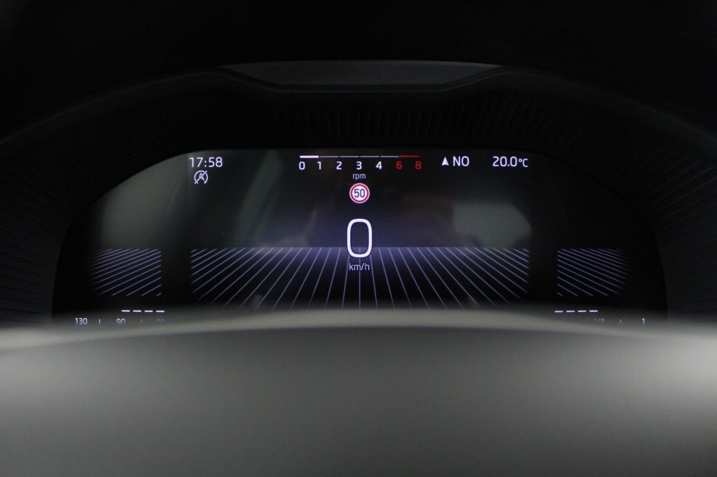skoda-kamiq-2025-gasolina-999cc