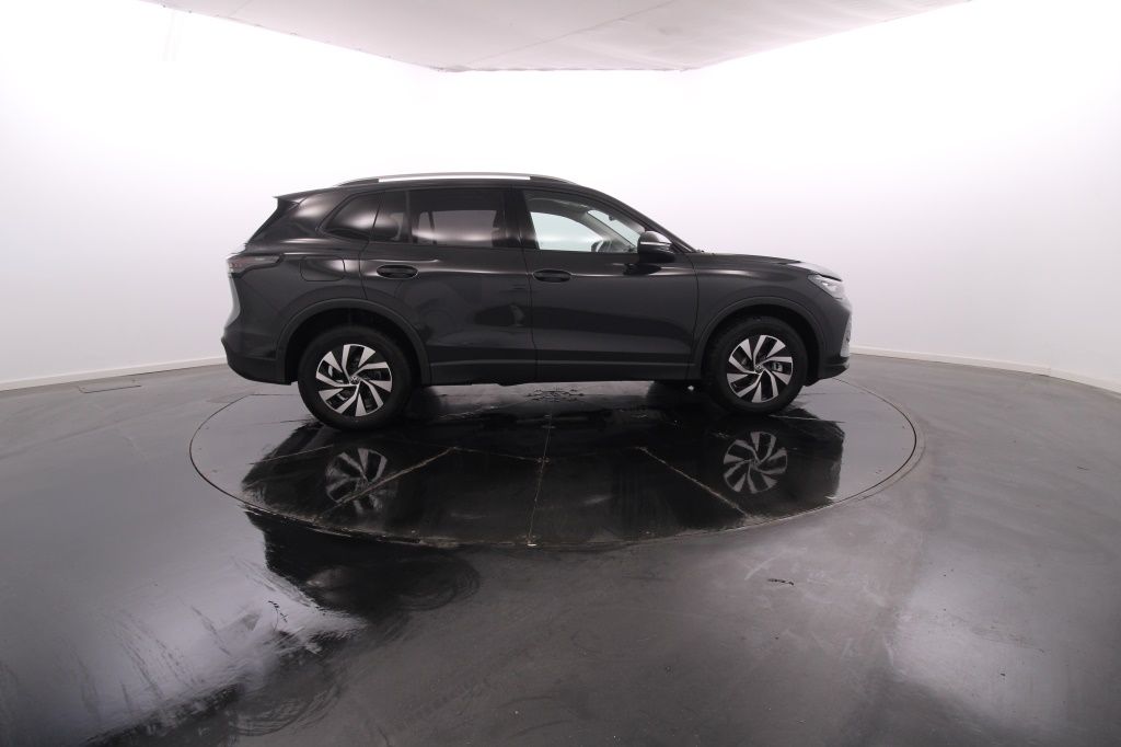 volkswagen-tiguan-2025-hibrido-1498cc