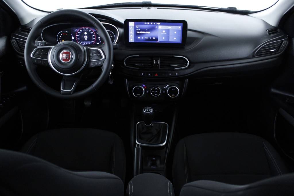 fiat-tipo-station-wagon-2023-gasolina-999cc