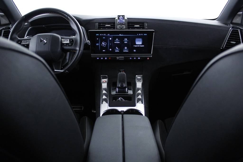 ds-ds-7-crossback-2025-diesel-1499cc