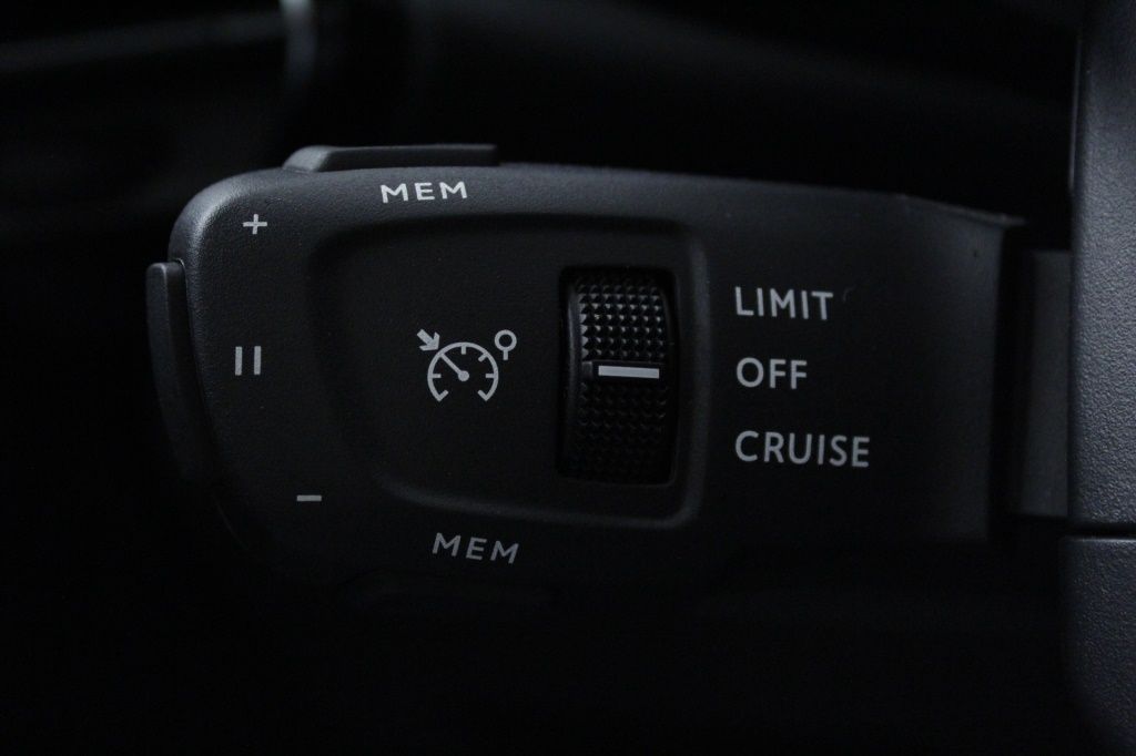 ds-ds-7-crossback-2025-diesel-1499cc