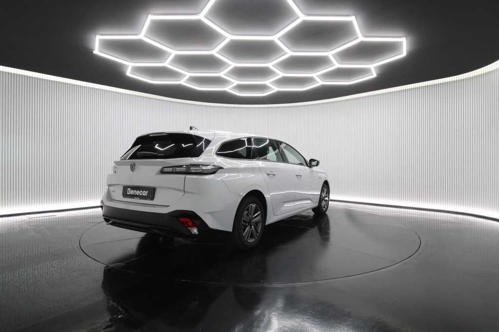 peugeot-308-sw-2025-hibrido-1199cc