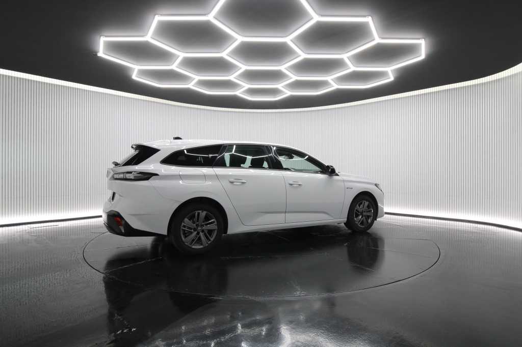 peugeot-308-sw-2025-hibrido-1199cc