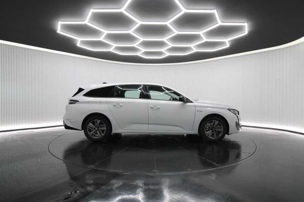 peugeot-308-sw-2025-hibrido-1199cc