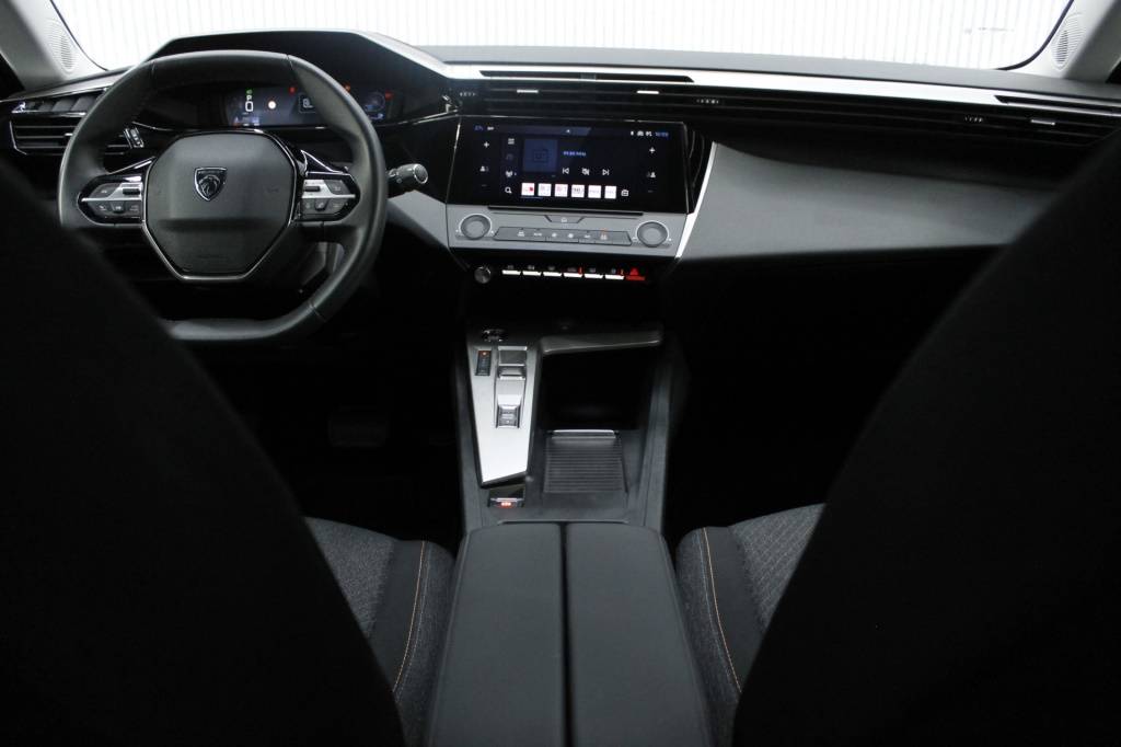 peugeot-308-sw-2025-hibrido-1199cc