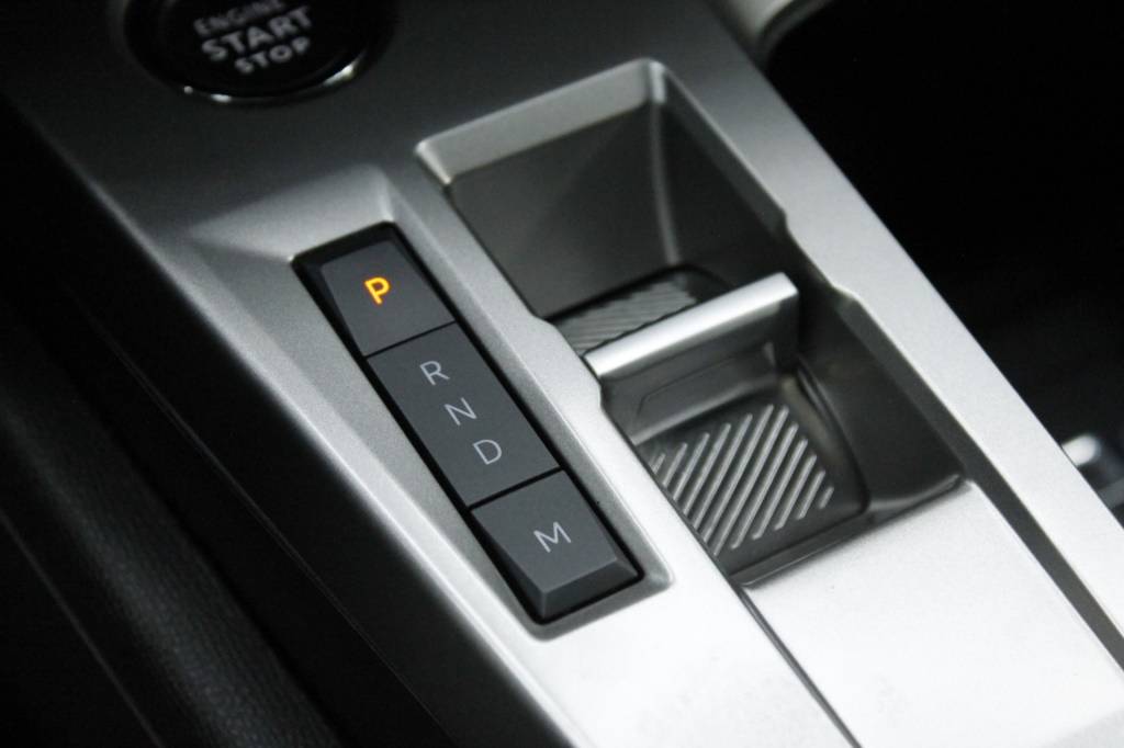 peugeot-308-sw-2025-hibrido-1199cc