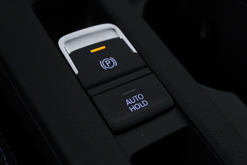 volkswagen-passat-2023-hibrido-1395cc