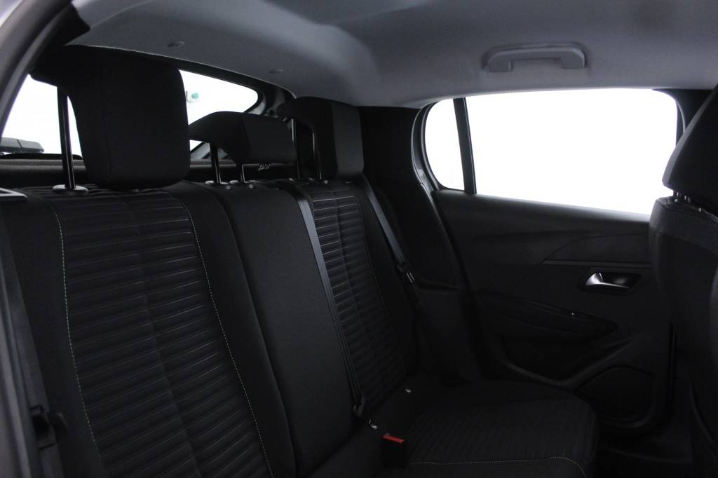 peugeot-208-2024-gasolina-1199cc