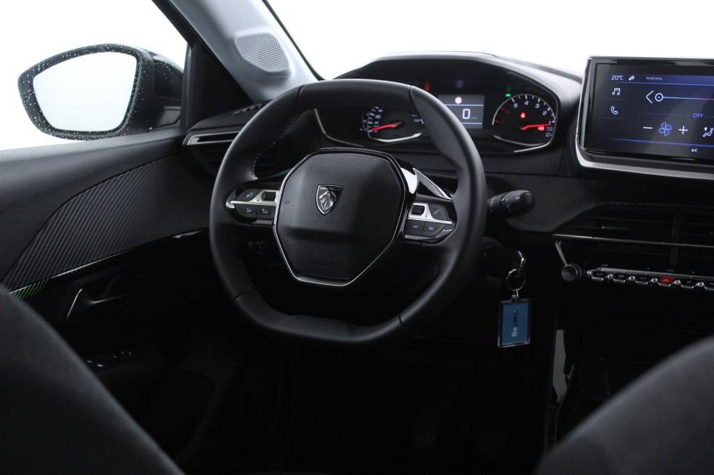 peugeot-208-2024-gasolina-1199cc