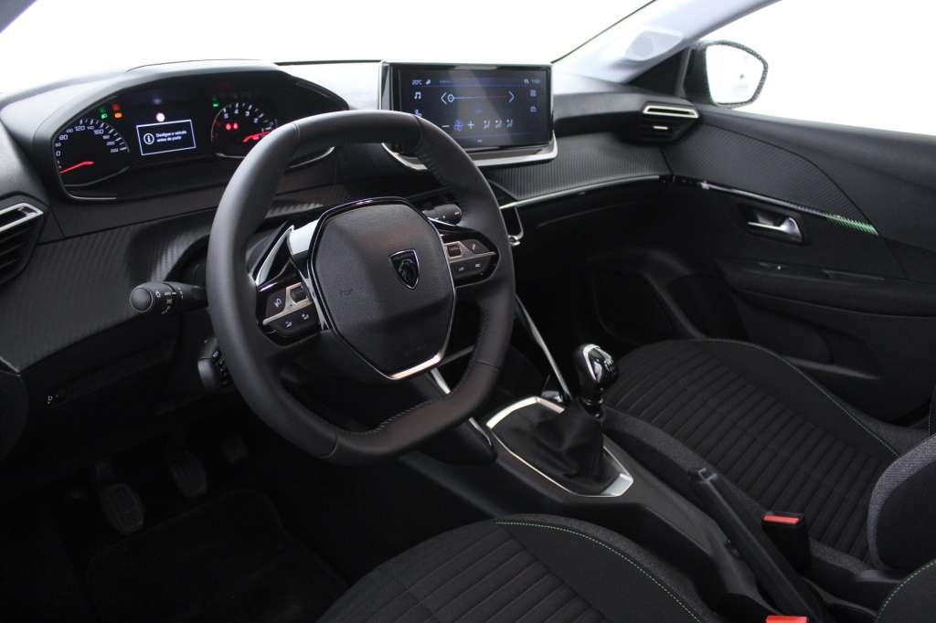 peugeot-208-2024-gasolina-1199cc