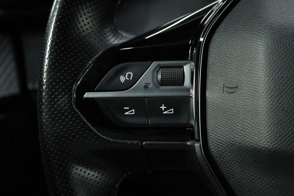 peugeot-2008-2022-eletrico-1cc