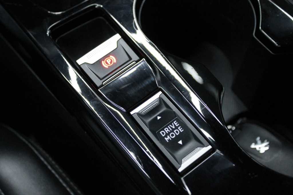 peugeot-2008-2022-eletrico-1cc