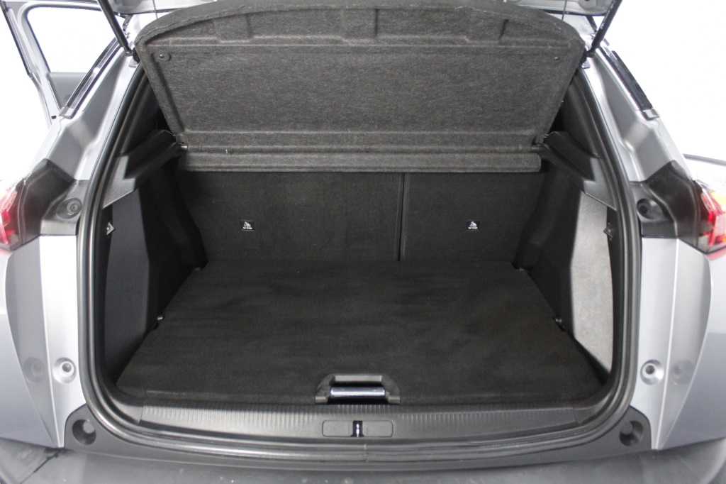 peugeot-2008-2022-eletrico-1cc
