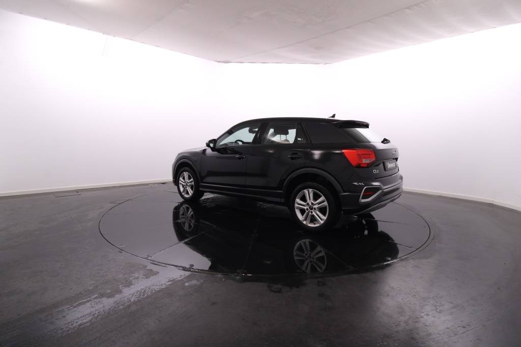 audi-q2-2024-gasolina-999cc