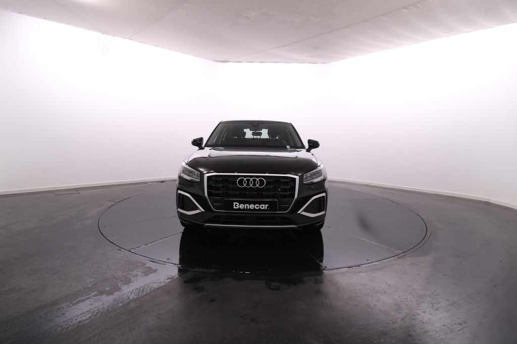 audi-q2-2024-gasolina-999cc