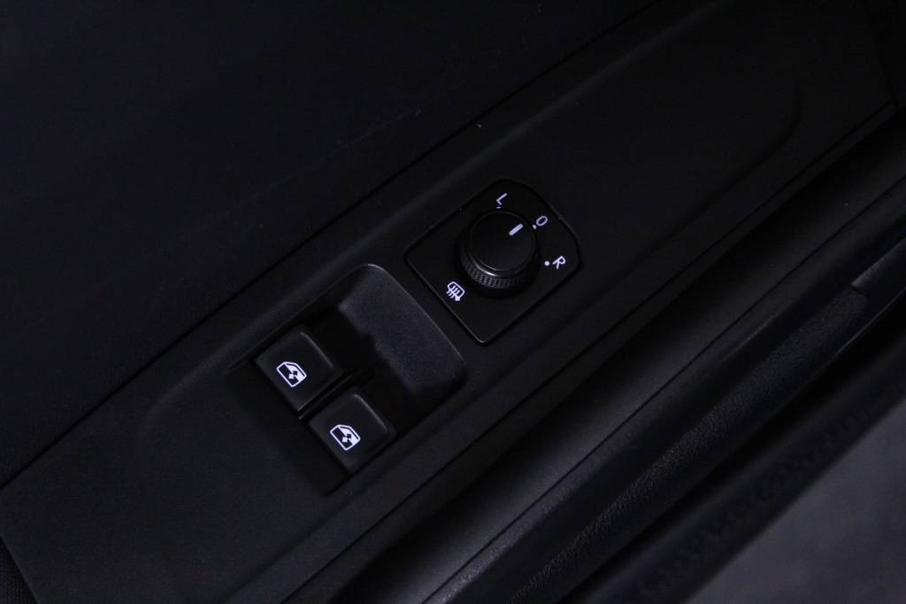 skoda-fabia-2023-gasolina-999cc