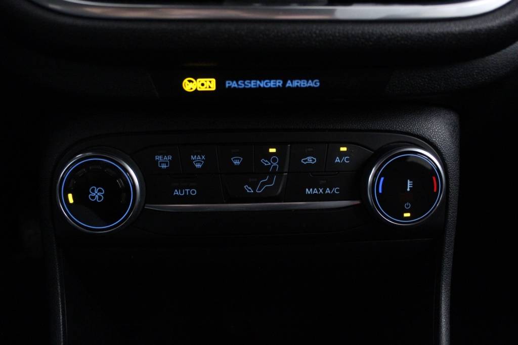 ford-fiesta-2023-gasolina-998cc