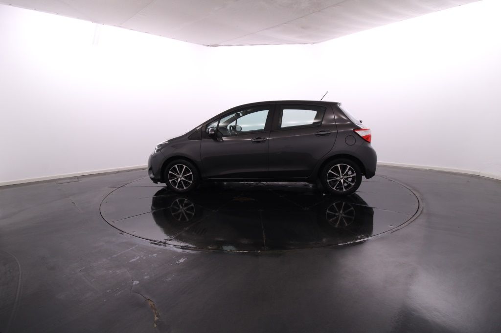 toyota-yaris-2020-gasolina-998cc