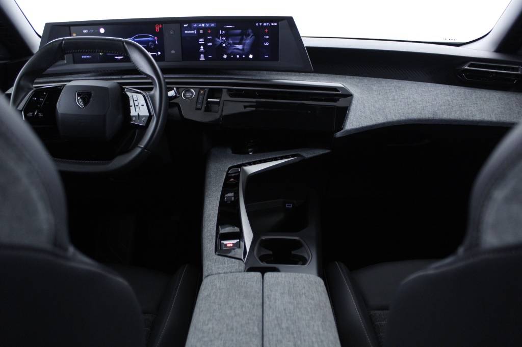 peugeot-3008-2025-hibrido-1199cc