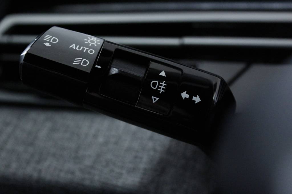 peugeot-3008-2025-hibrido-1199cc