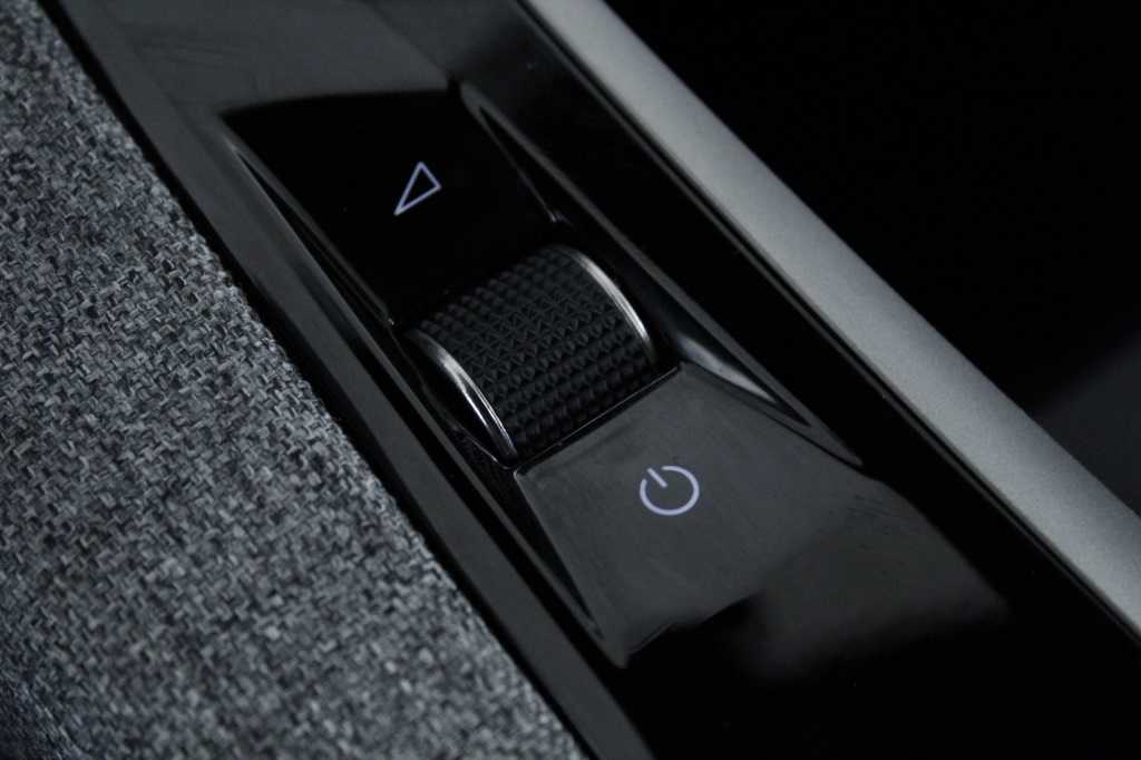 peugeot-3008-2025-hibrido-1199cc