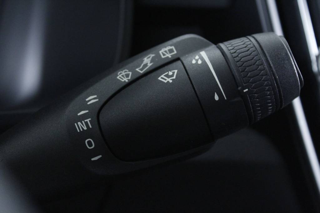 volvo-xc40-2022-gasolina-1477cc