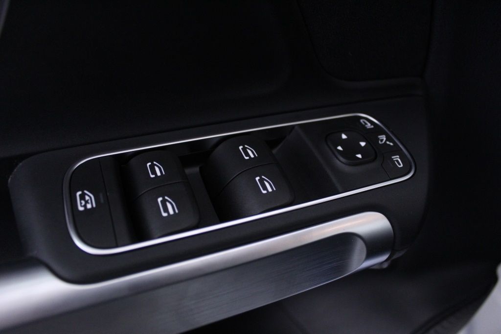 mercedes-benz-eqb-2023-eletrico-1cc