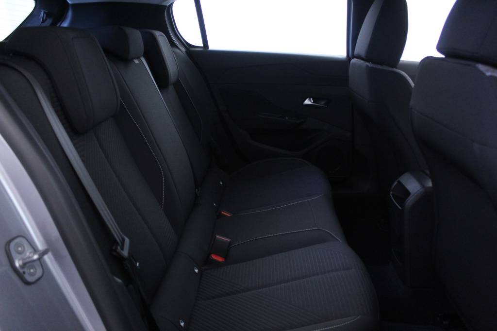 peugeot-308-2024-diesel-1499cc