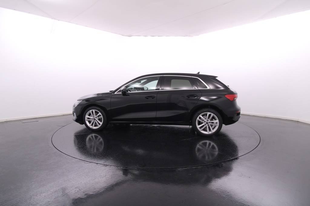 audi-a3-sportback-2024-diesel-1968cc
