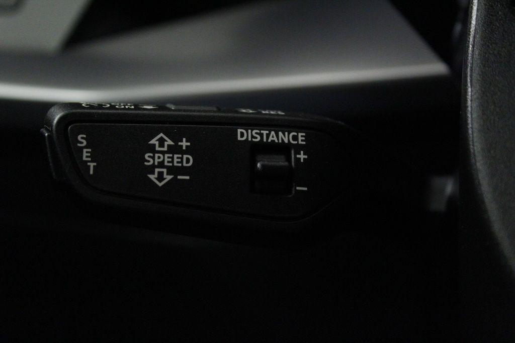 audi-a3-sportback-2024-diesel-1968cc